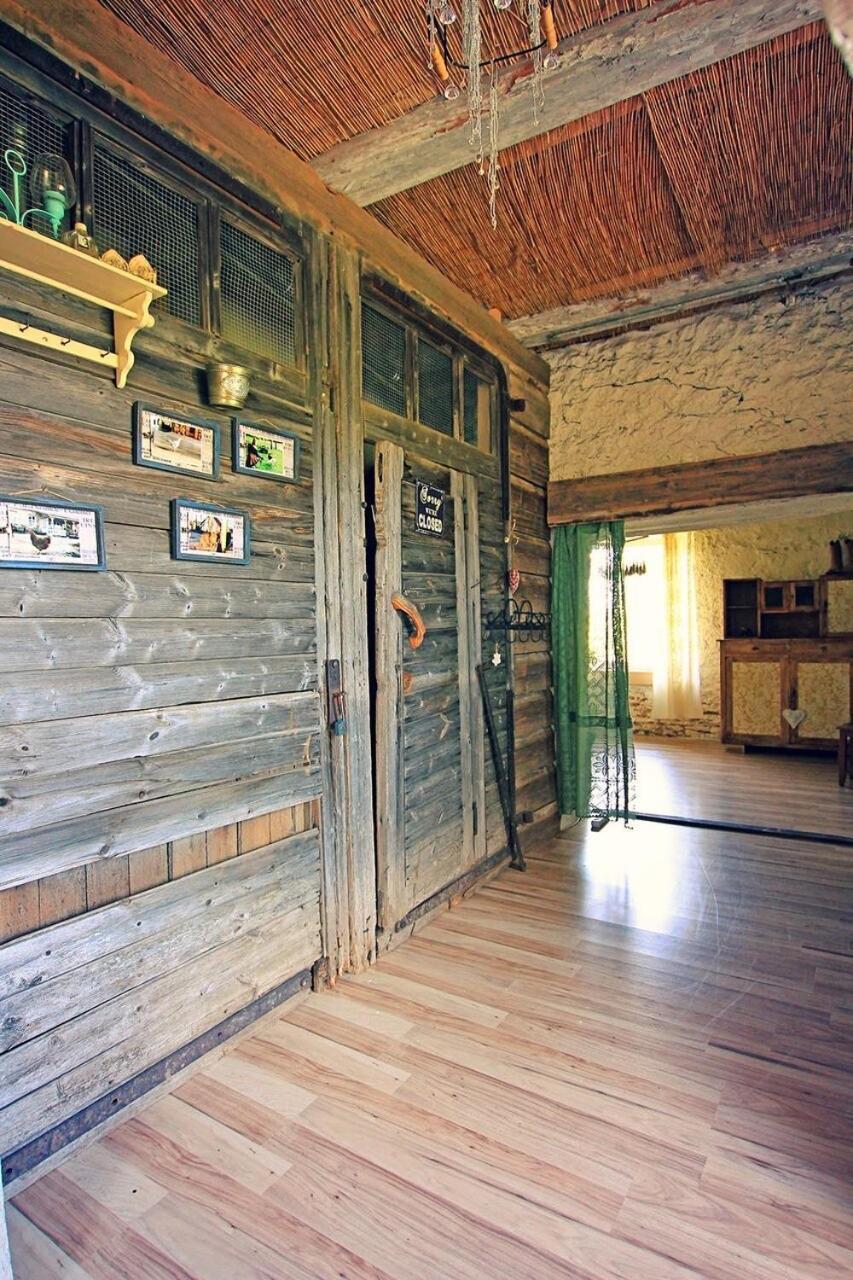 B&B Rando & Kaerdi Juures Oue Lyuganuse Exterior foto